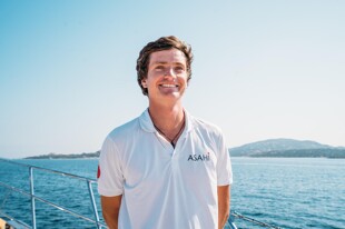 https://media.fraseryachts.com/Yachts/Y8616_MC/images/yachtfolio/crew/235159-szWDRgsS.jpg?vh=fa4785&w=310