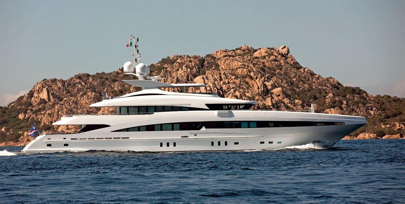 Aboard INCEPTION a 164ft (50m) luxury motor yacht , built by HEESEN in 2008