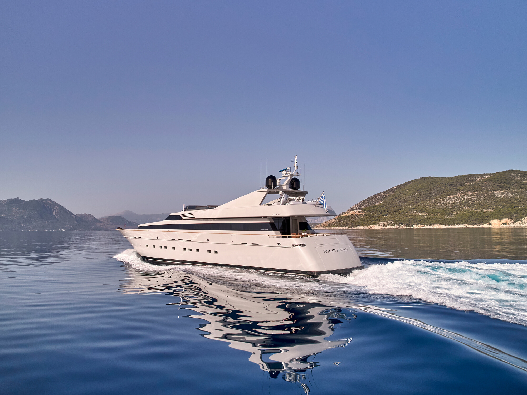 Aboard KINTARO a 125ft (38.1m) luxury motor yacht for Charter available with Fraser Yachts, built by CANTIERI DI PISA in 2005