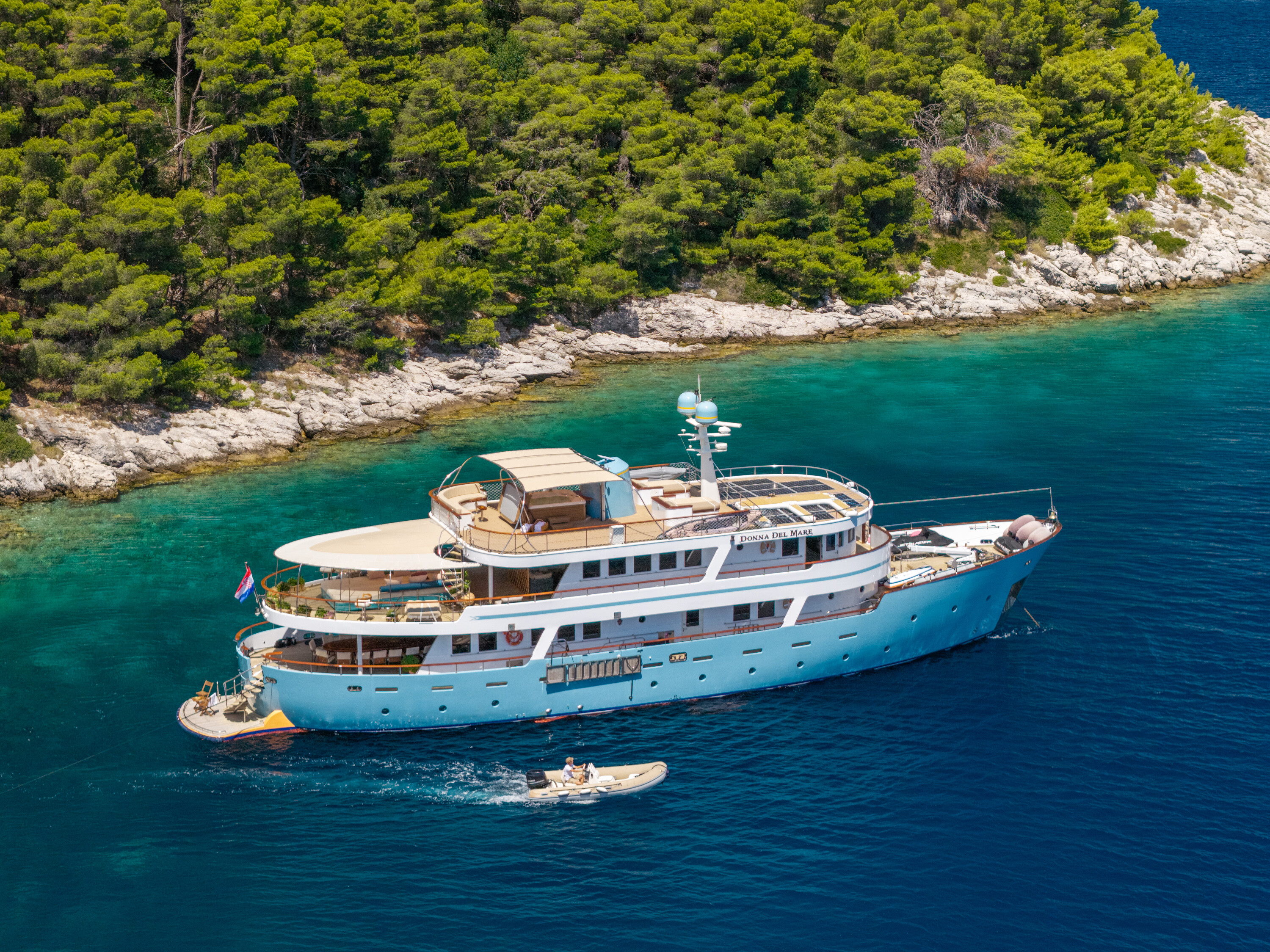 DONNA DEL MARE motor yacht for Sale & Charter by Fraser Yachts, built by AEGEAN YACHT