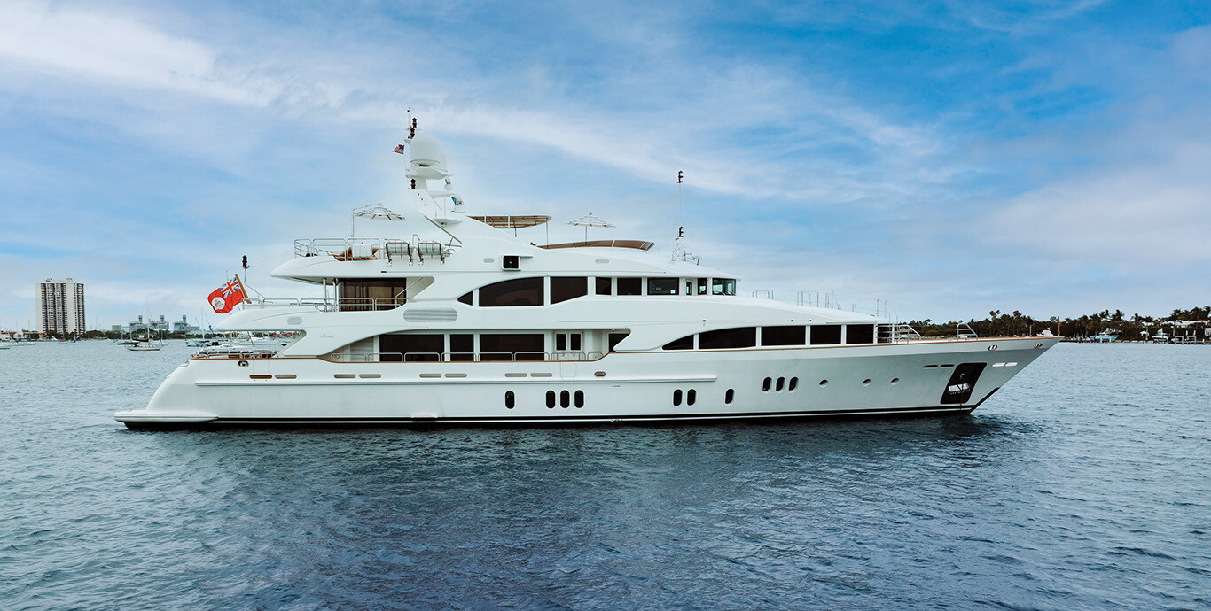 Aboard ALEGRIA a 143ft (43.6m) luxury motor yacht for Sale available with Fraser Yachts, built by BENETTI in 2010