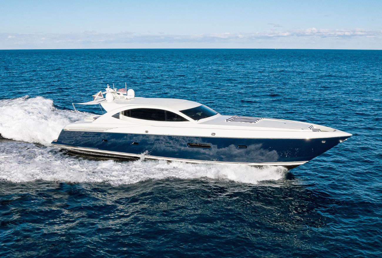 Aboard VIRGINIA SEA a 84ft (25.6m) luxury motor yacht , built by MCMULLEN & WING in 2005