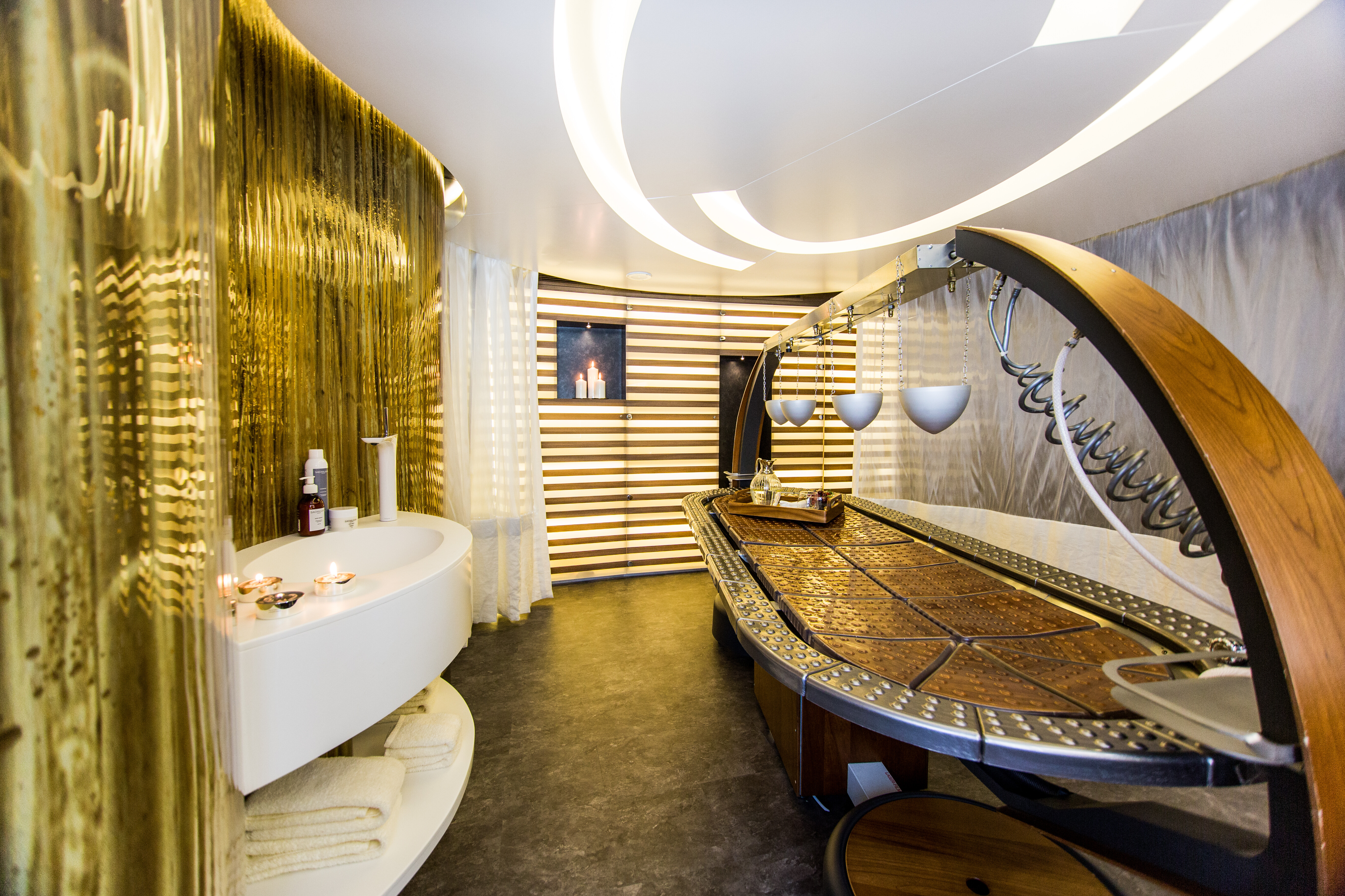 Aboard SALUZI a 226ft (69m) luxury motor yacht , built by AUSTAL in 2003