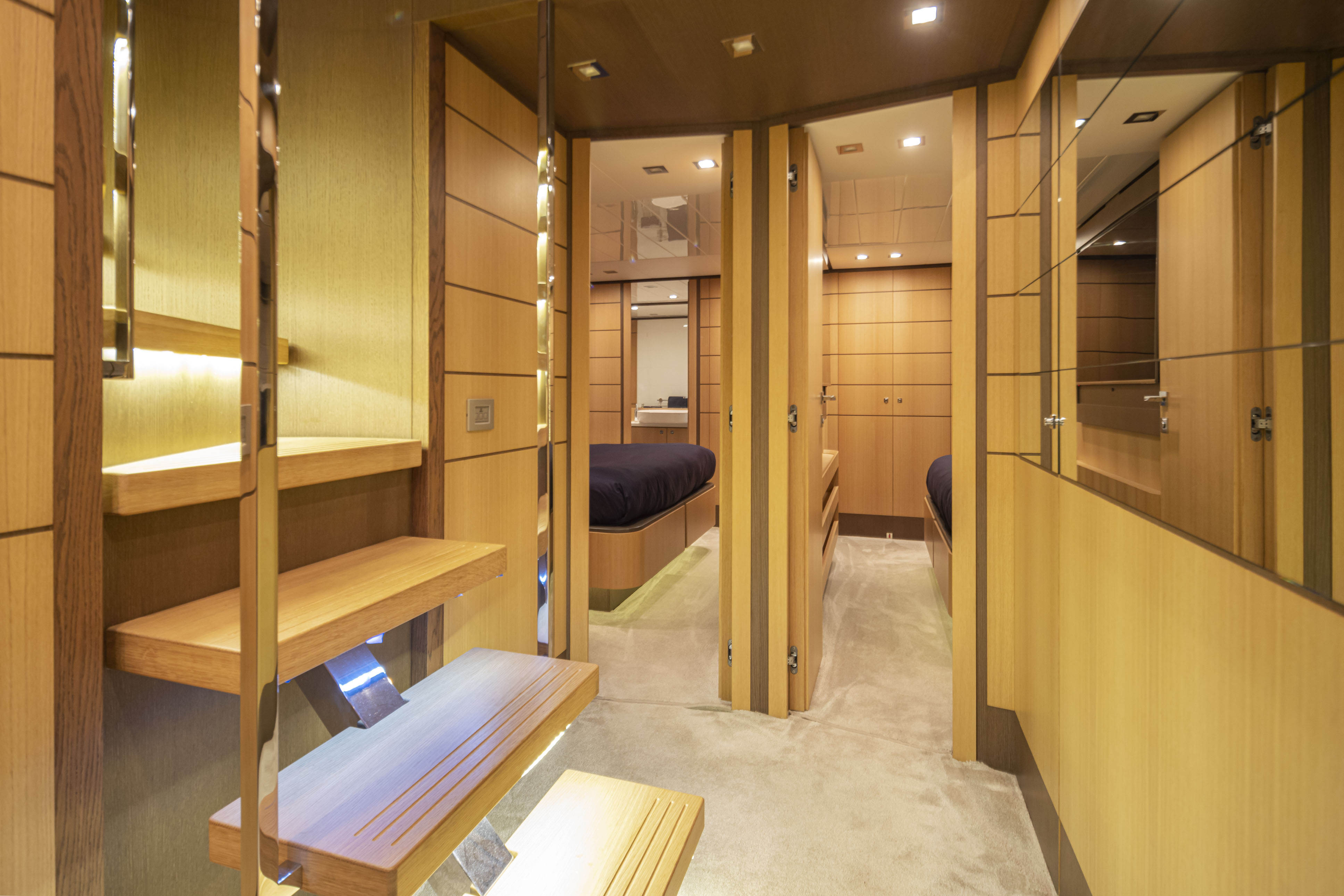 SOL SHINE Yacht for Sale | Fraser
