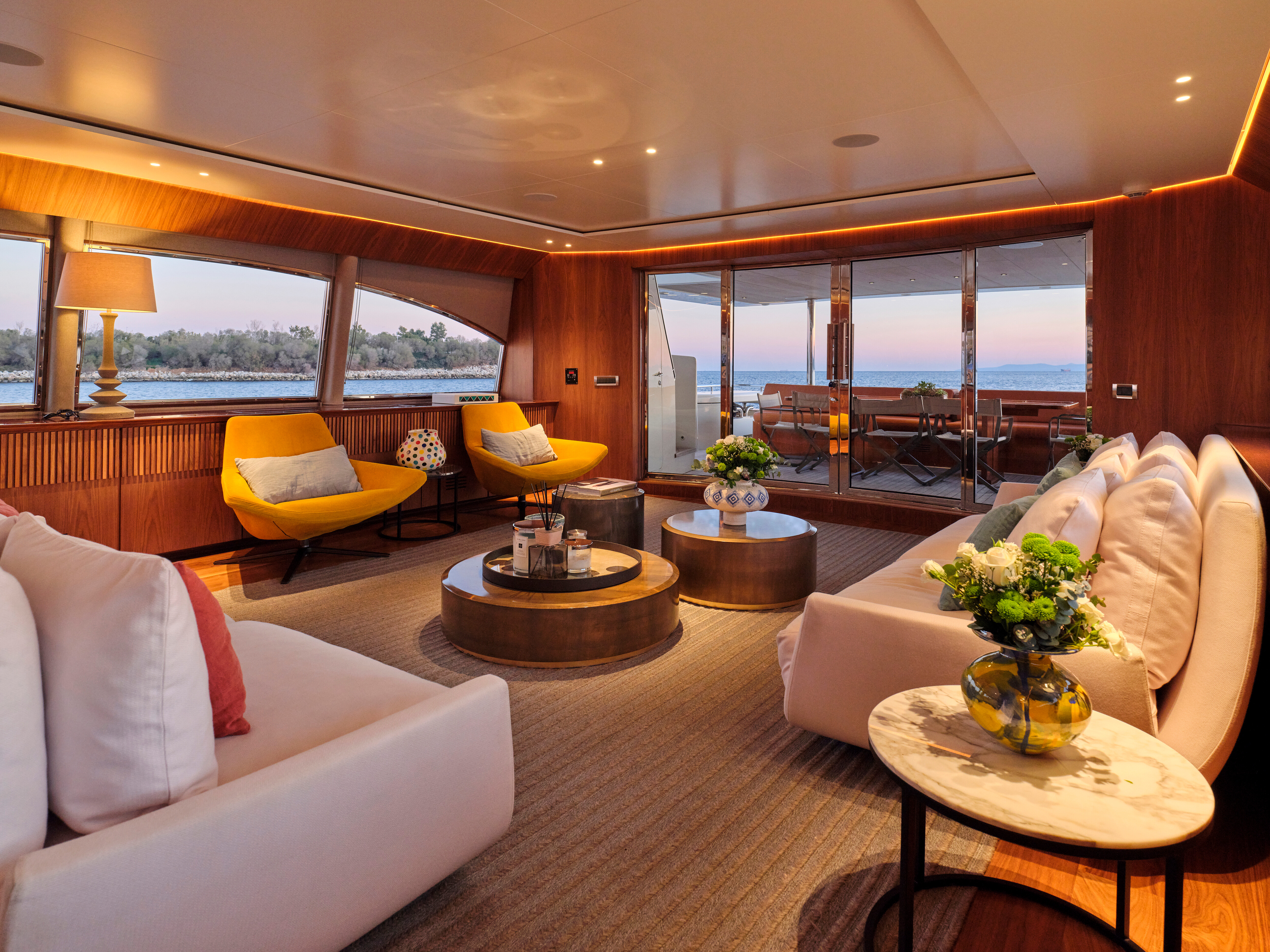 Aboard WHISPER V a 111ft (34m) luxury motor yacht for Charter available with Fraser Yachts, built by FERRETTI CUSTOM LINE in 2002