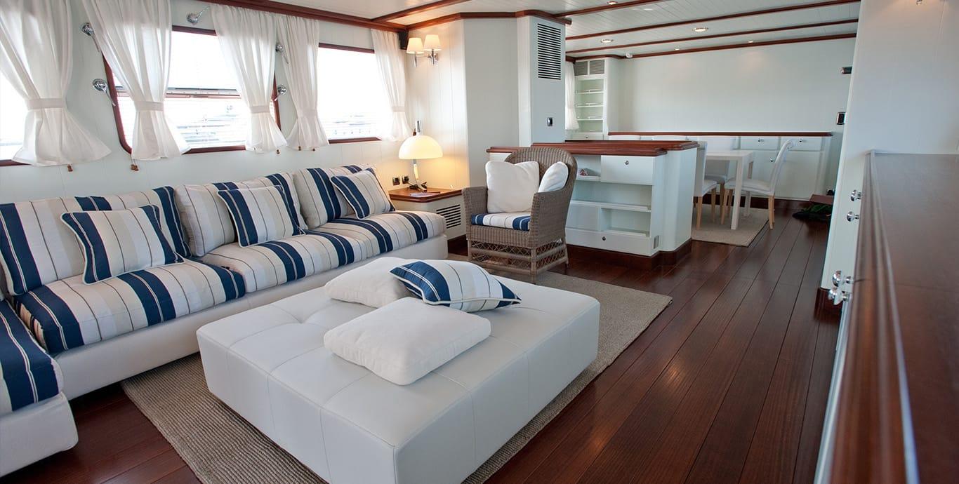 Aboard PERSUADER a 108ft (33m) luxury motor yacht , built by OCEA in 2007