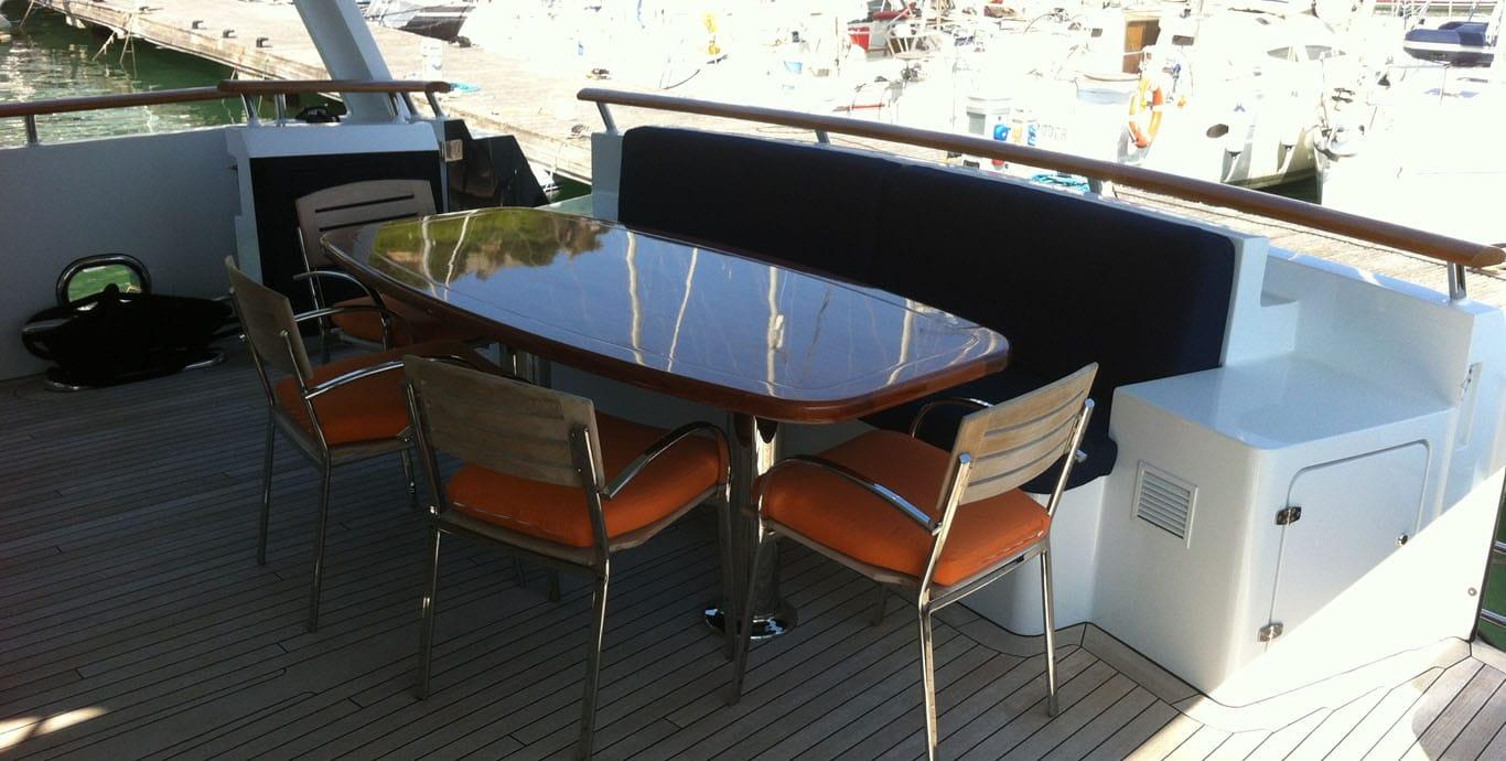 Aboard COMMERCIAL BREAK a 89ft (27.13m) luxury motor yacht , built by MOONEN SHIPYARD in 2003