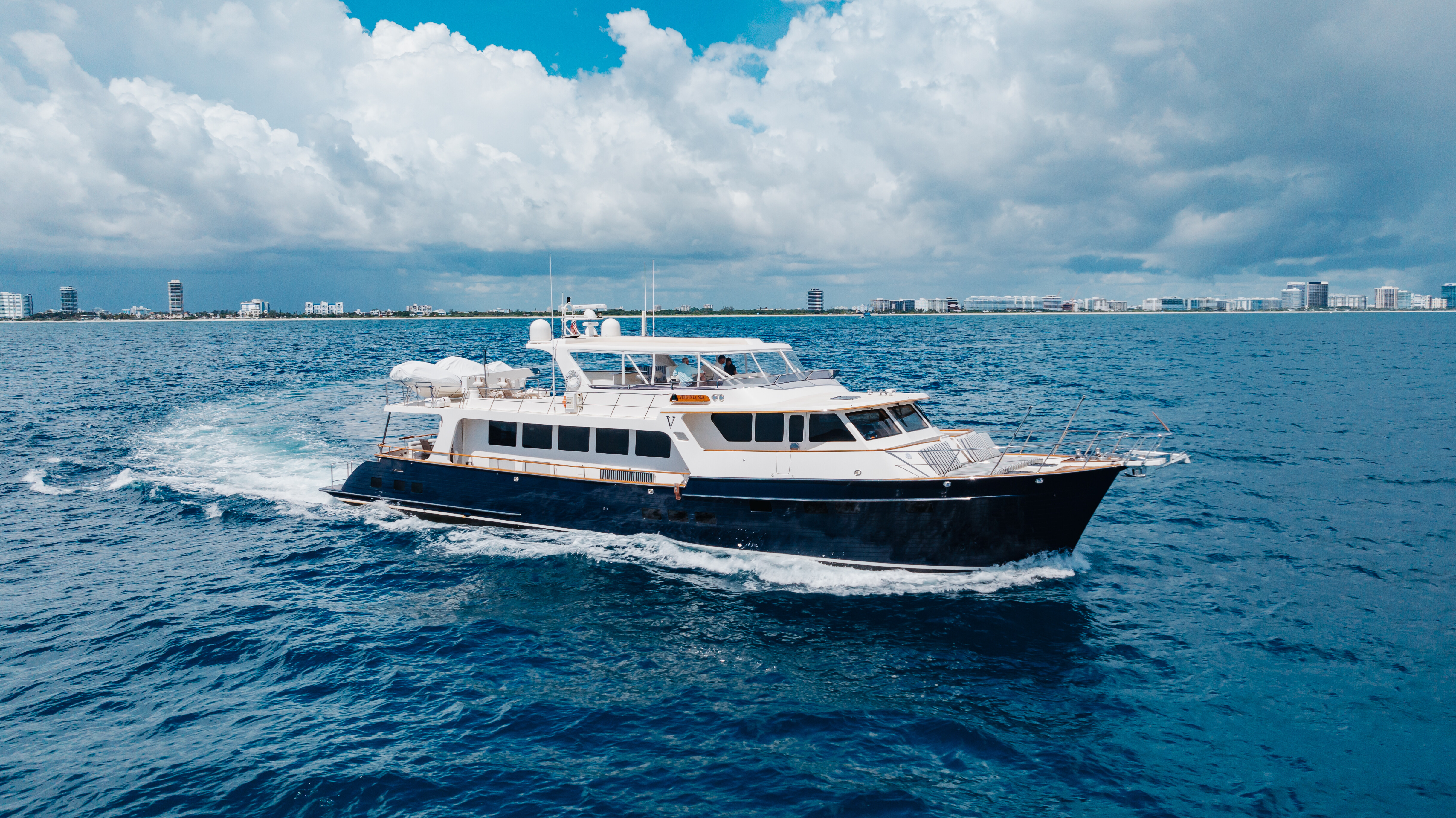 001_VIRGINIA SEA_Main Profile_HR-EtuGj3zi.jpg