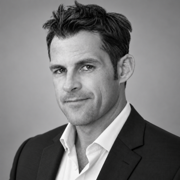 Brett Heward - Associate Charter Broker - Fraser