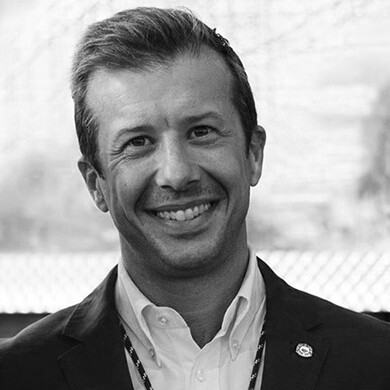 Vassilis-fotilas-managing-director-fraser-greece-&-sales-broker-in-Athens-at-Fraser-Yachts-uzcnTlEW.jpg