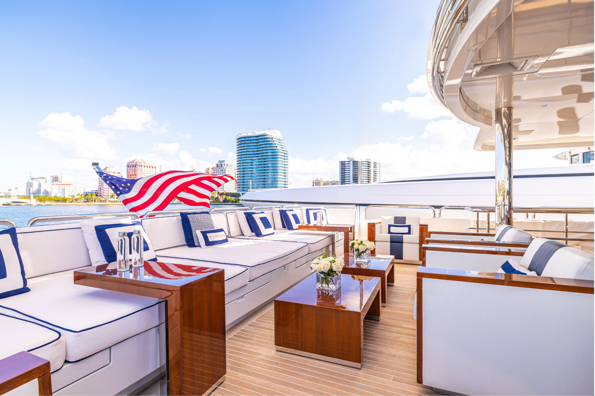 Memorial-day_fraseryachts-qdVCOubo.jpg