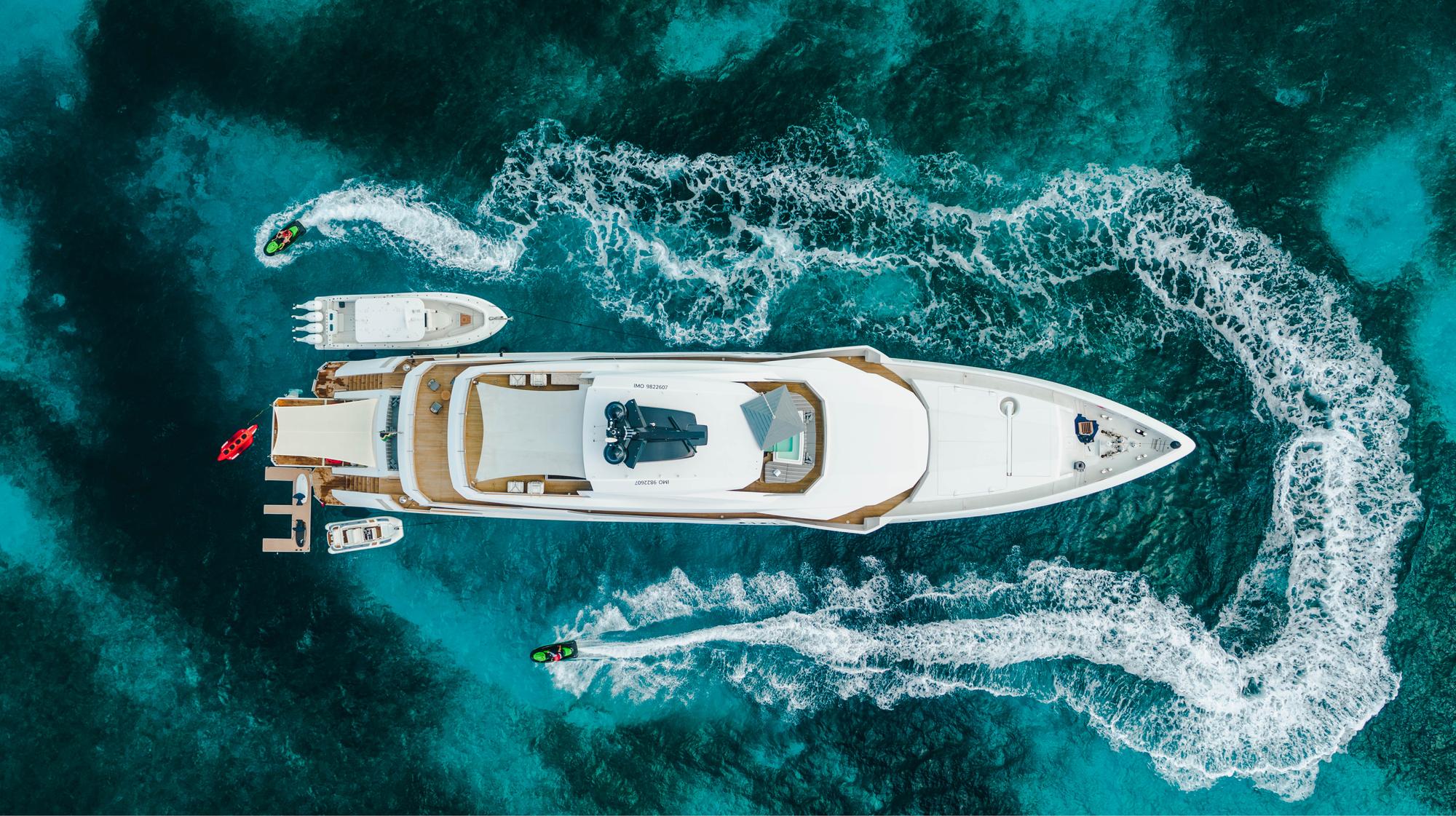 babas-lifestyle-exterior-jet-ski_fraseryachts-VYIBVpoe.jpg