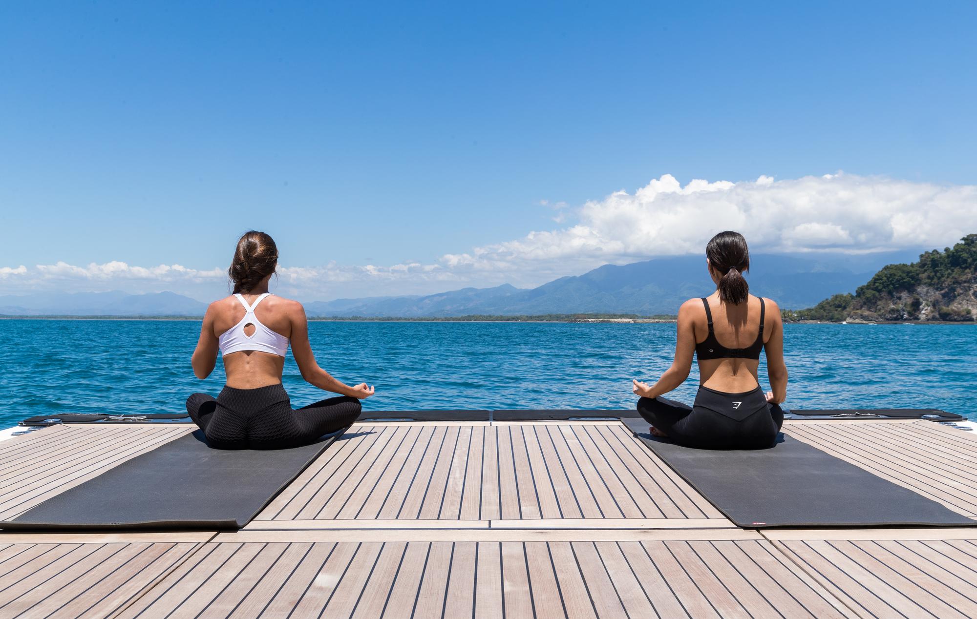 formosa-lifestyle-onboard-yoga-fitness-deck_fraseryachts-UfZXPbnn.jpg