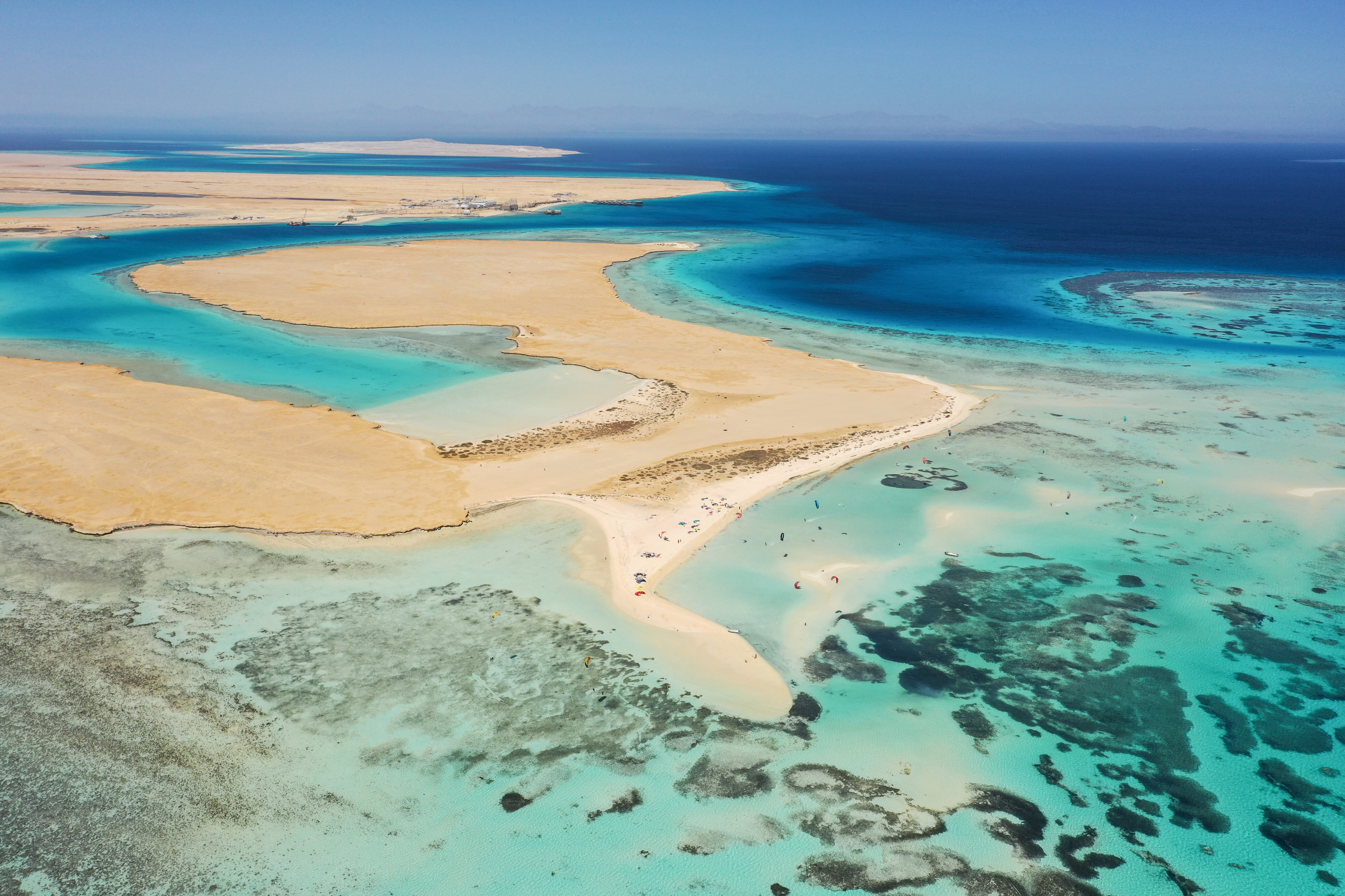 Tawila Island-8iBmuaoZ.jpeg
