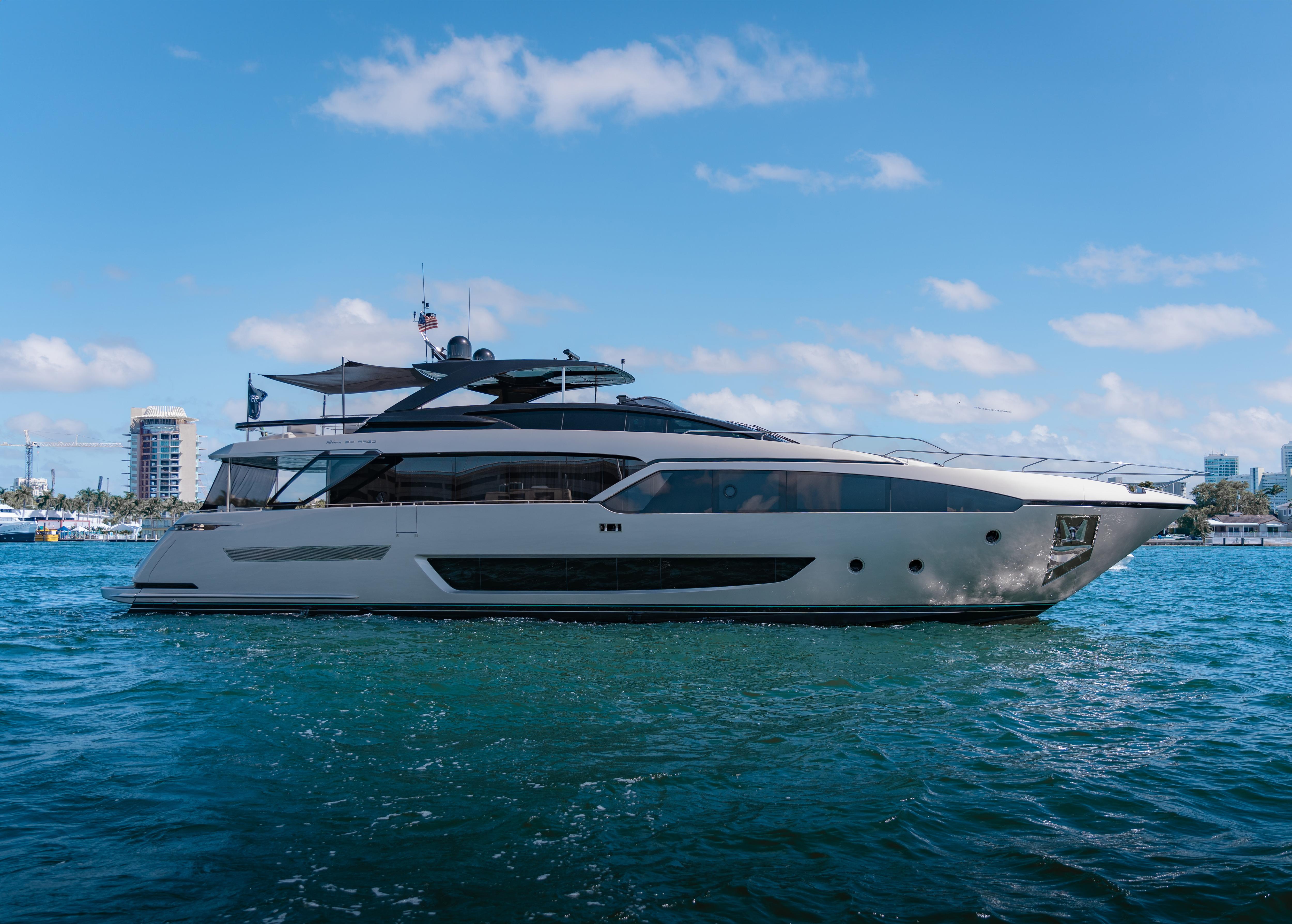 Riva_Shipyard_000_HANNA-qwmVyaEJ.jpg
