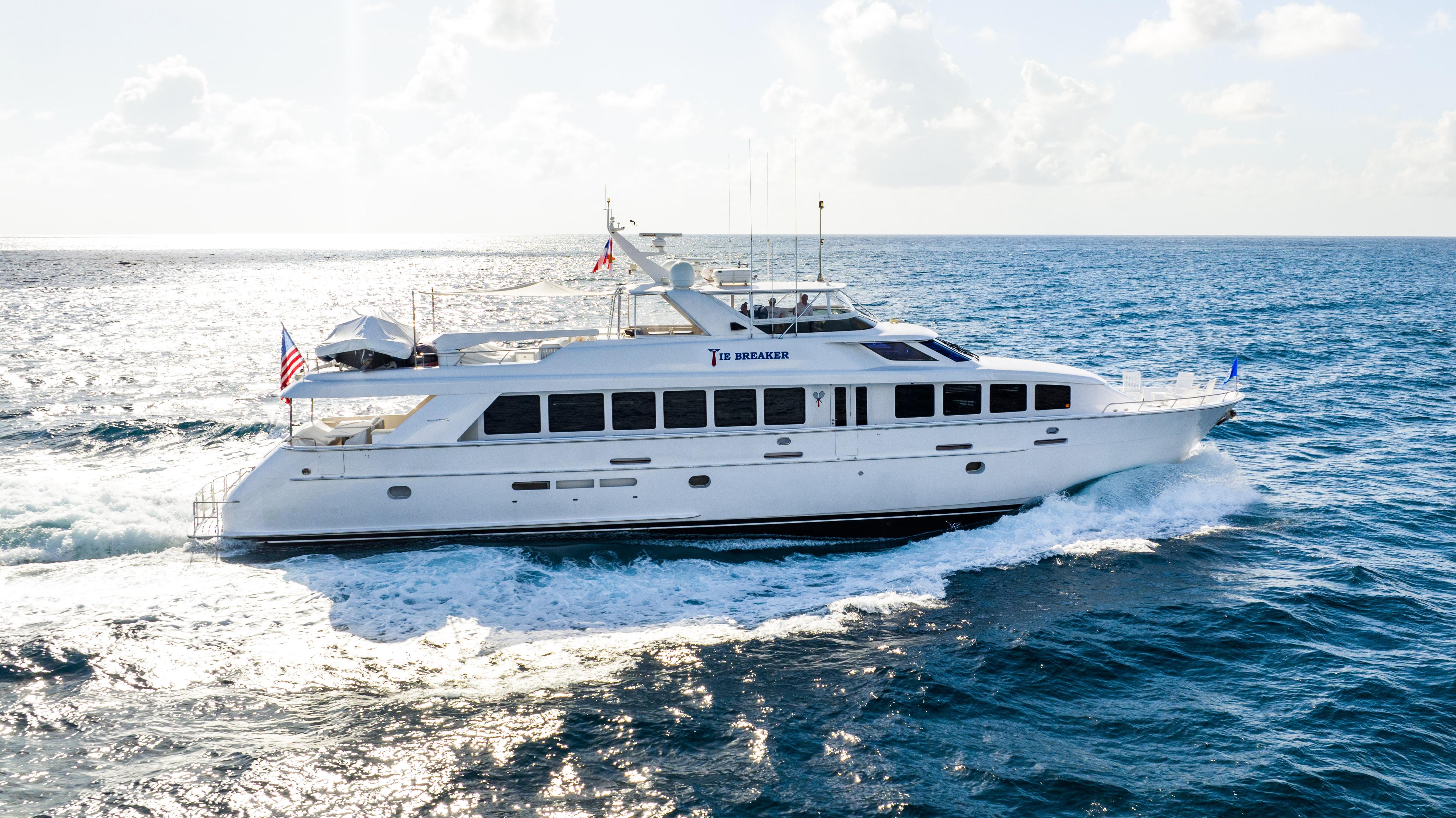 The Hatteras Shipyard showcases the TIE BREAKER yacht with its powerful design and superior craftsmanship. | Hatteras, TIE BREAKER, luxury yacht, yacht design, shipyard | Fraser Yachts