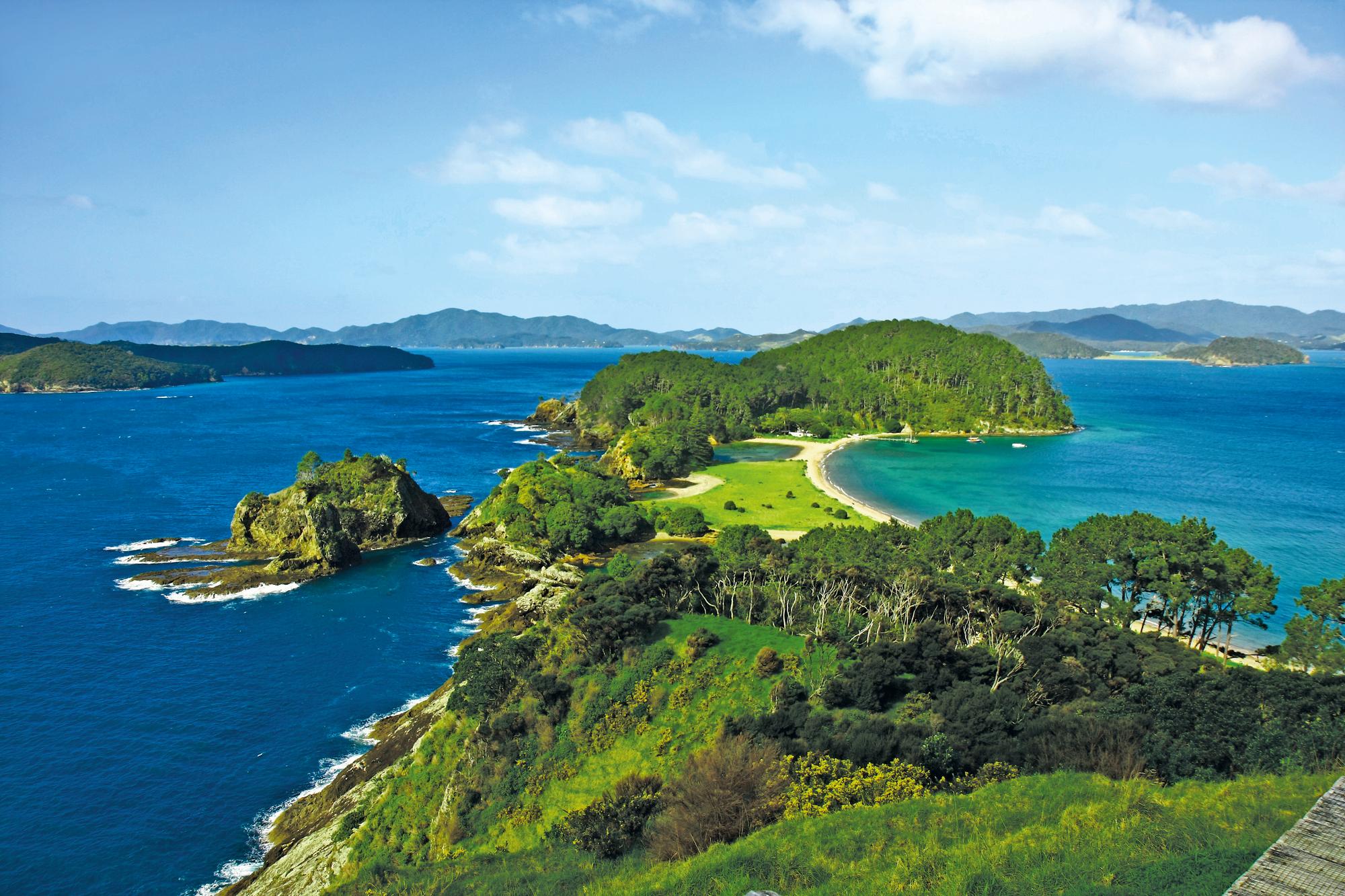 Embark on a sailing adventure from Paihia in New Zealand's North Island with Fraser Yachts. | Australasia, New Zealand, North Island, Paihia, sailing, yacht charter | Fraser