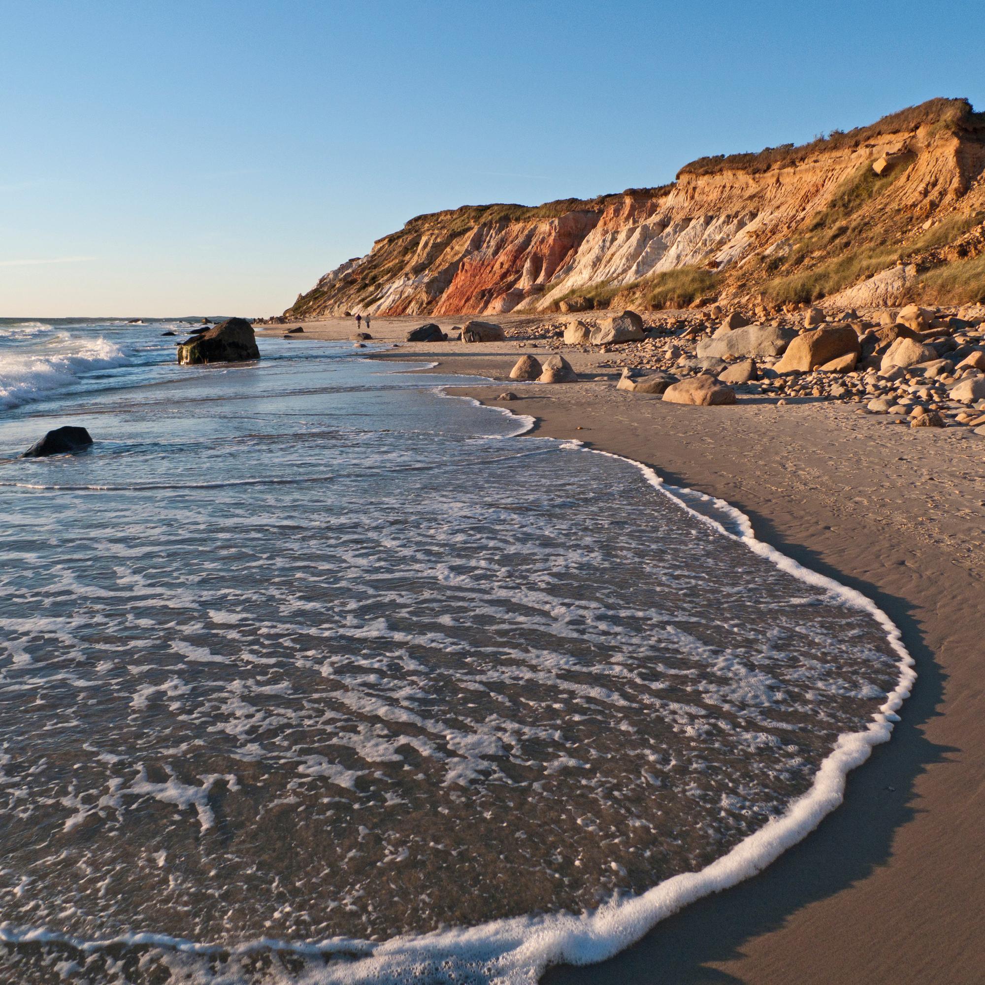 Martha's Vineyard: A mesmerizing coastal escape in New England, where waves embrace rocky shores on pristine beaches. | Martha's Vineyard, New England, North America, beach, waves, sea, rocks | FRASER