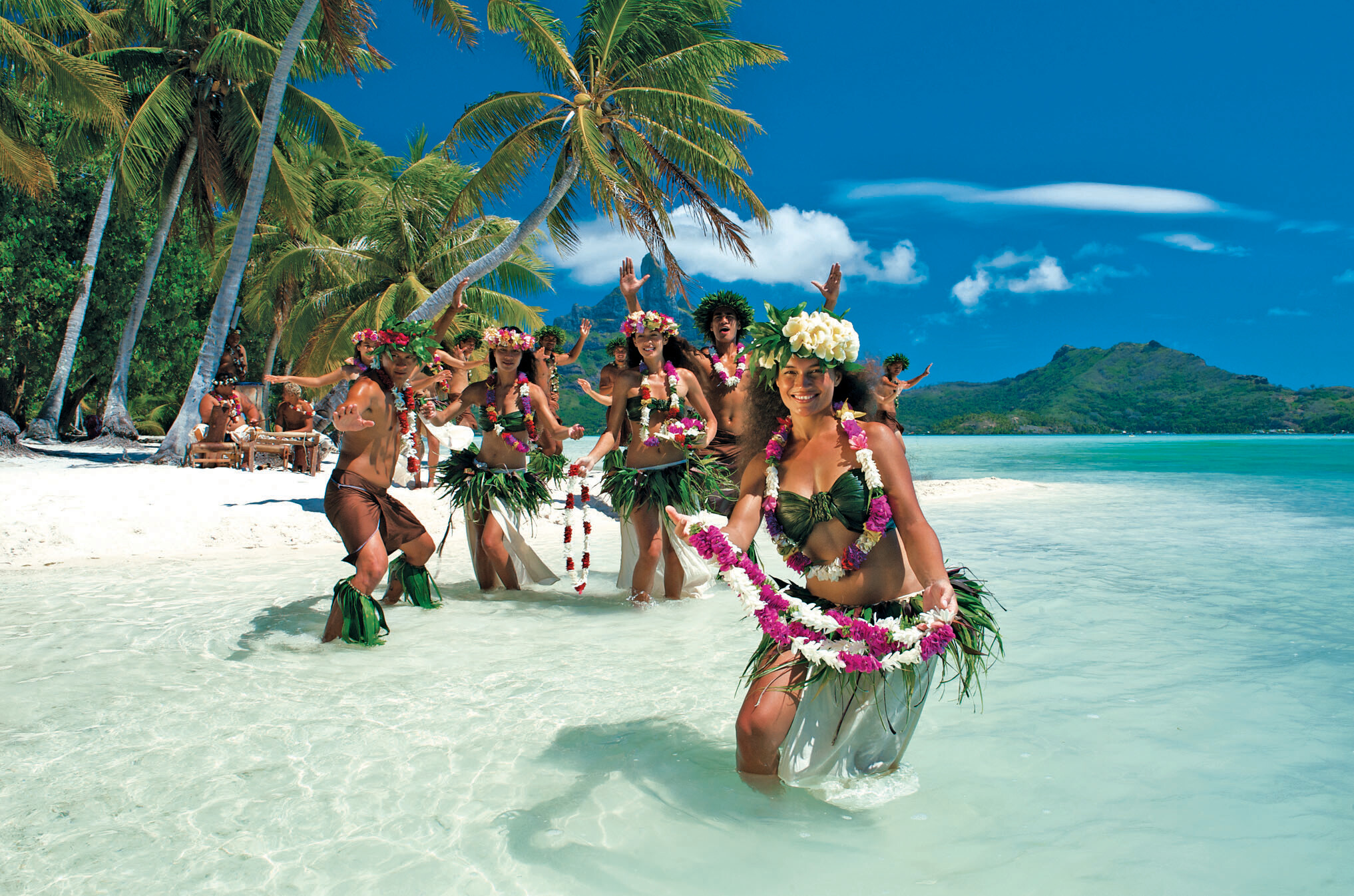 FrenchPolynesia_Tahiti_tim-mckenna-9TuFURUX.jpg