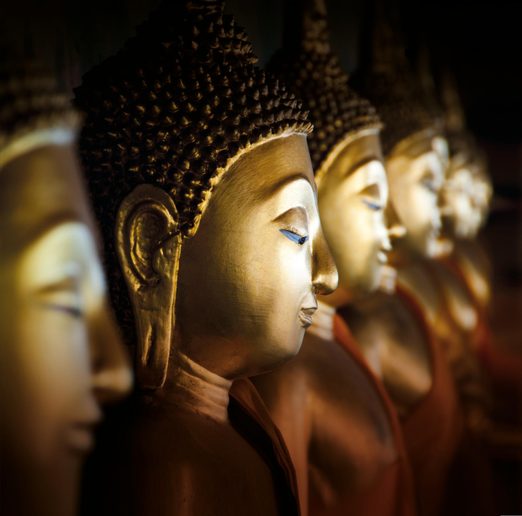 destination-southeastasia-buddhas_fraseryachts