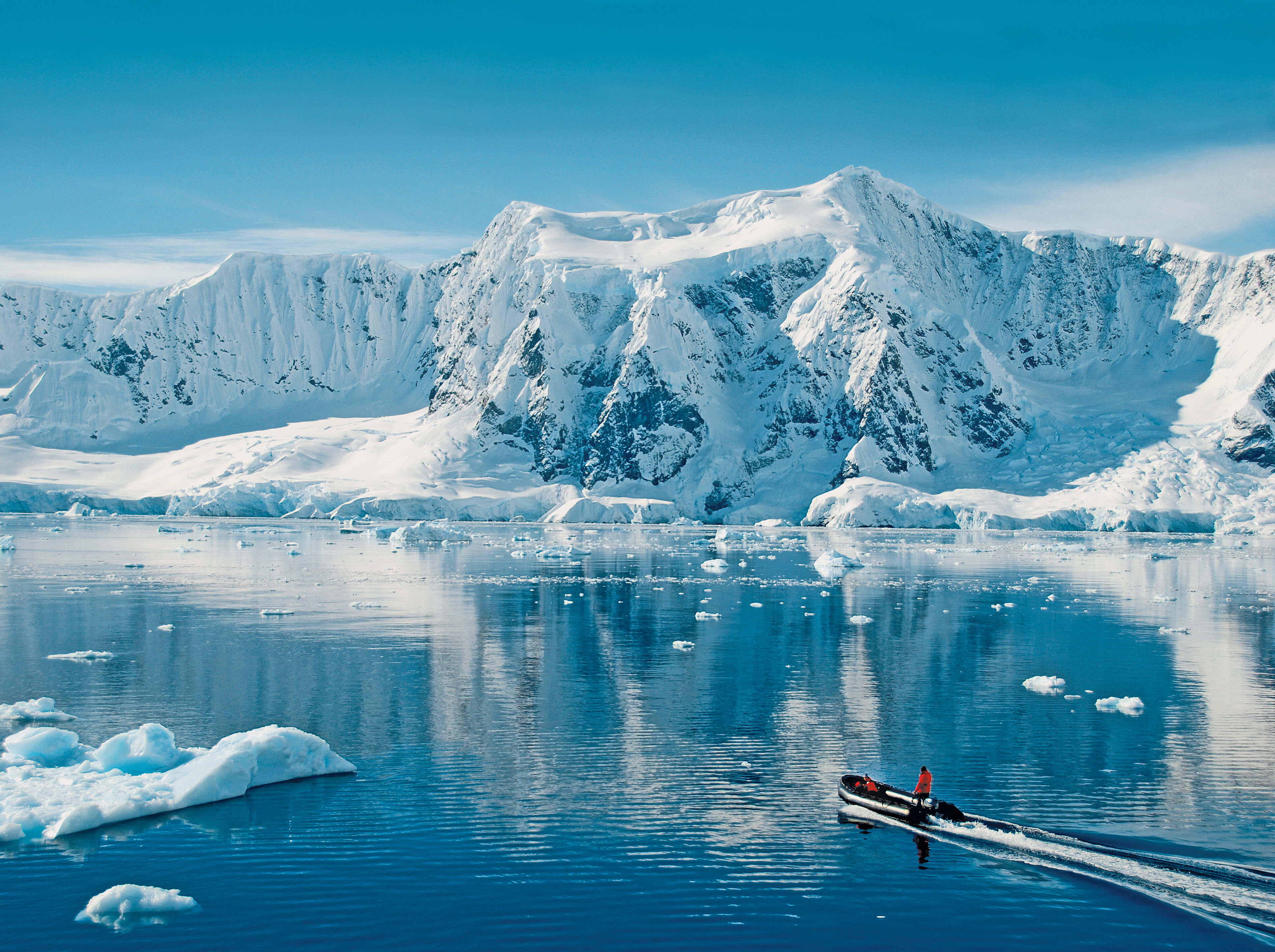 Antarctica_iStock_157988936_HR-HVSxpemf.jpg