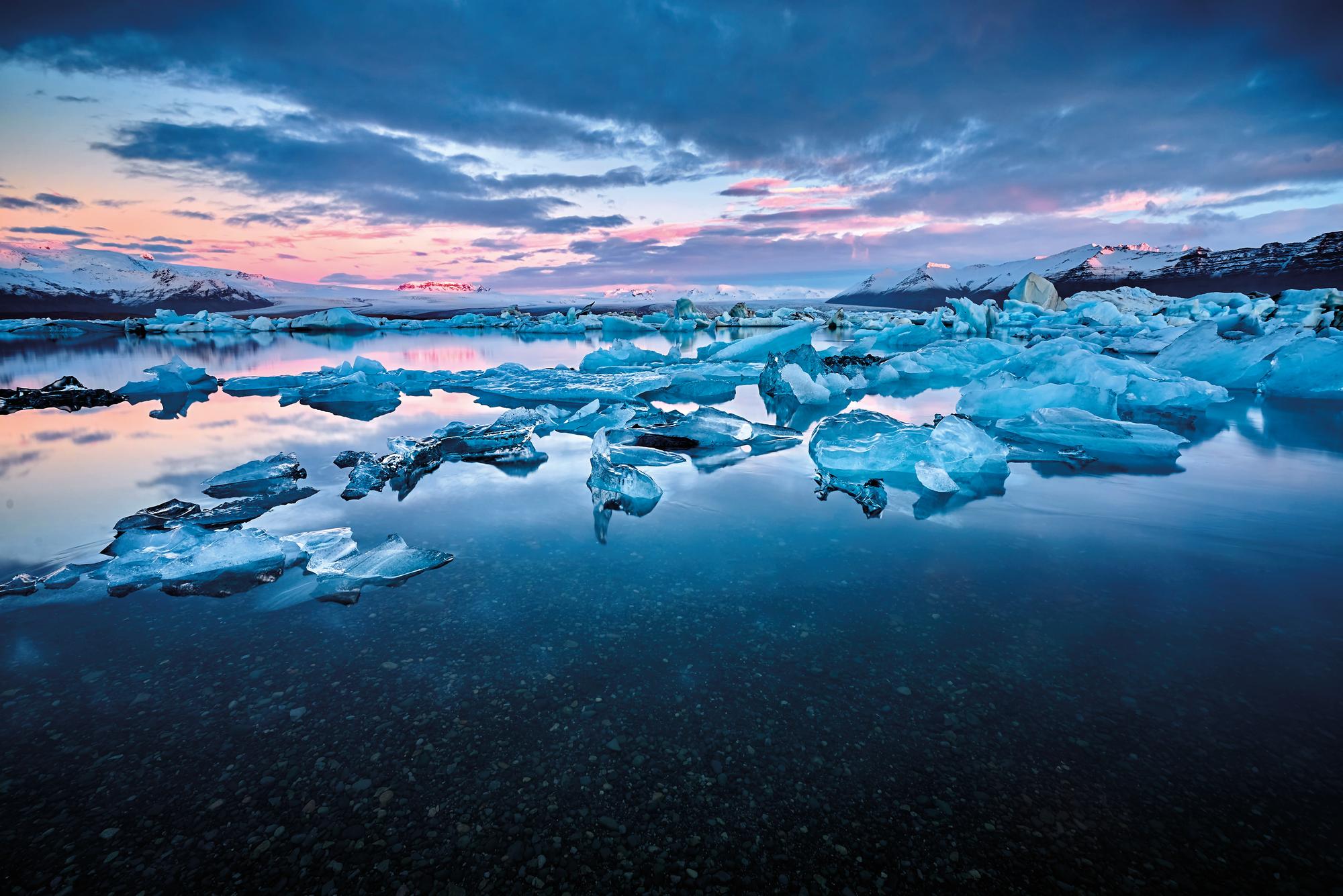 Discover the breathtaking landscapes of Antarctica with Fraser Yachts. | Off the beaten track, Antarctica, landscape, yacht charter | Fraser