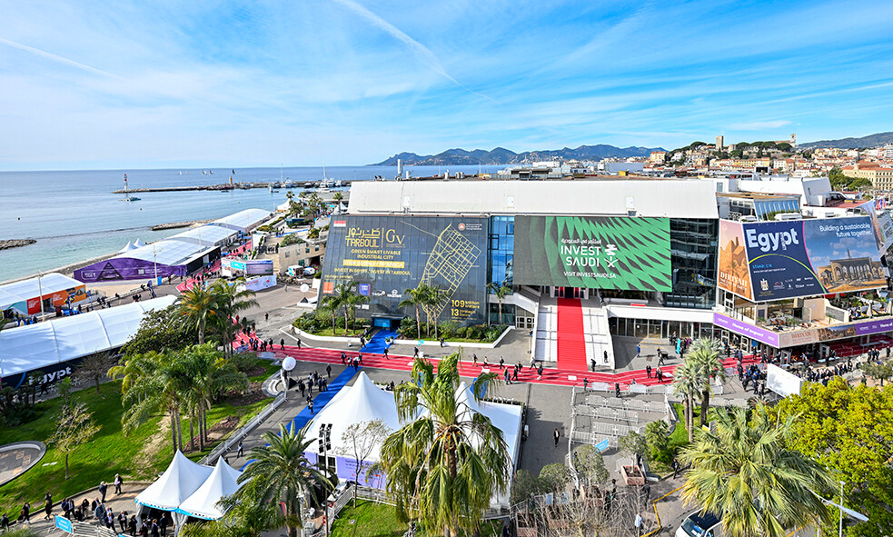 MIPIM 2024 - Influential Global Real Estate | Yachts for Charter | March 12-15 | Fraser Yachts