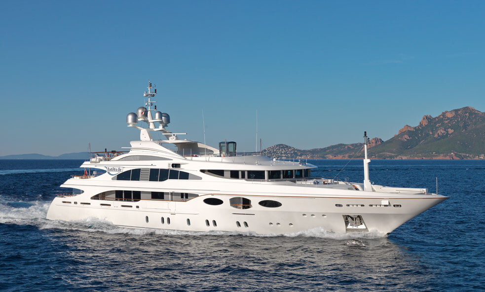 Enjoy a Luxury Yacht Charter With Fraser Yachts | Fraser Yachts