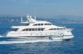 M/Y LATIKO: A Modern Classic from Benetti | Fraser Yachts