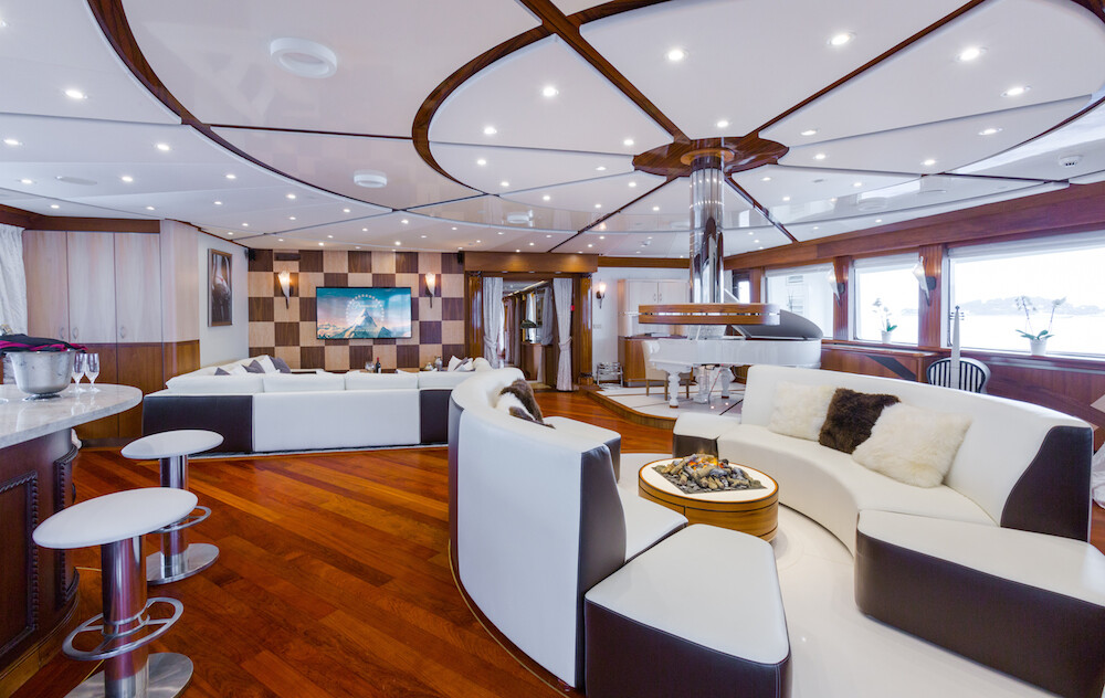 Legend motor yacht for sale fraser