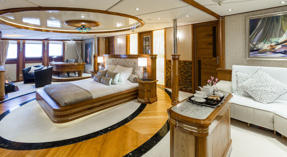 Legend motor yacht for sale fraser