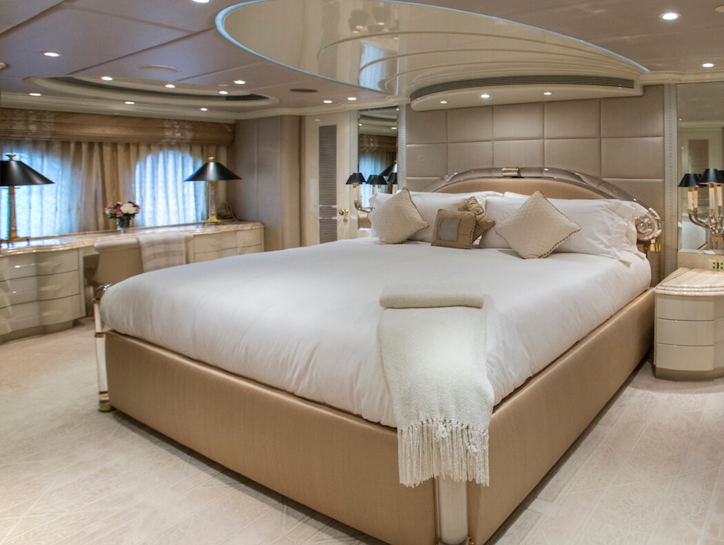 I LOVE THIS BOAT yacht for charter