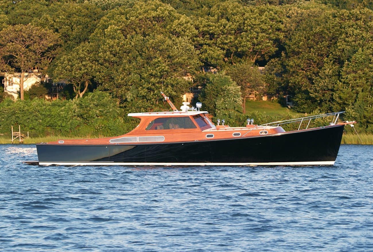 New Ca | VITESSE | Picnic YaCHt | Fraser Yachts