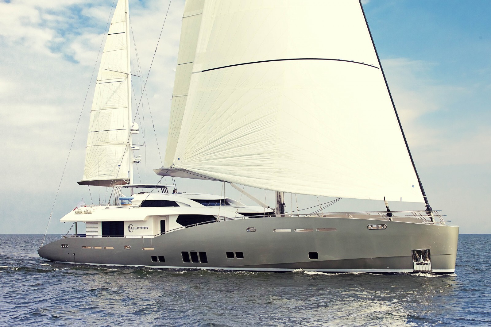 New Yacht for Sale Ca LUNAR | Fraser Yachts