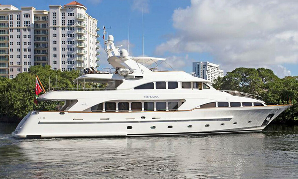 35m Classic Motor Yacht +BRAVA From Benetti Sold | Fraser Yachts