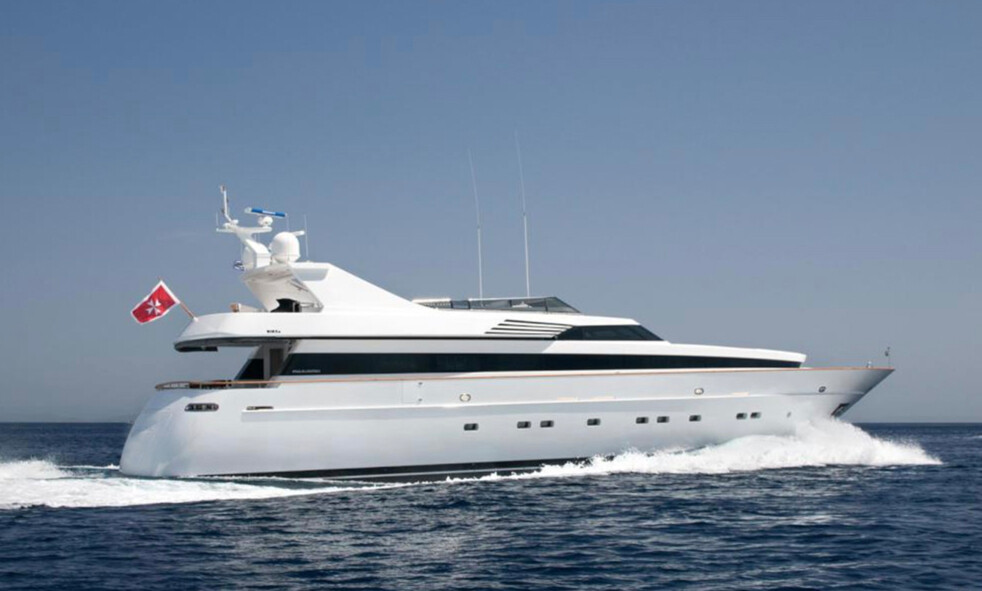 Cantieri Di Pisa Motor Yacht ZOO Joins Sales Fleet | Fraser Yachts