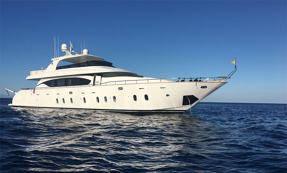 The 27.3m M/Y GULU Joins the Fraser Sales Fleet | Fraser Yachts