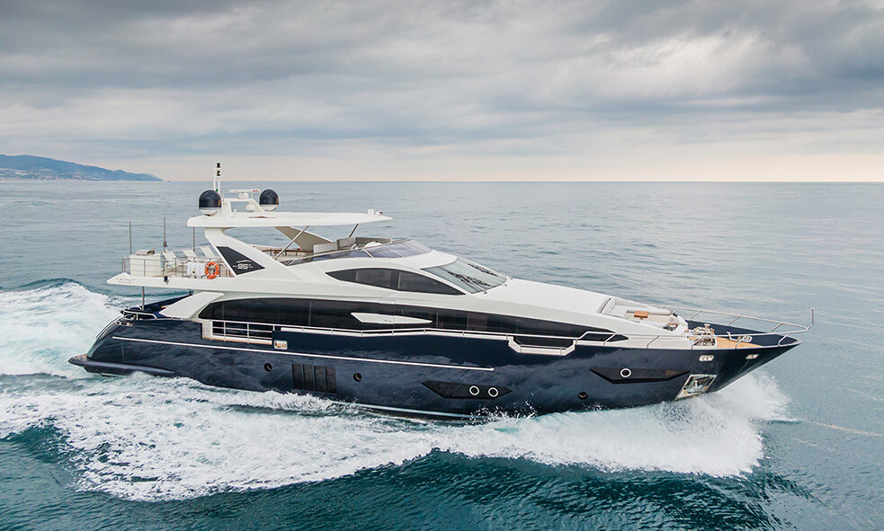 29m Azimut SOLSTICE Customized Yacht Has Been Sold | Fraser Yachts