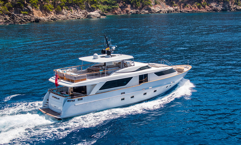 The 28m/91' Sanlorenzo MAGNUM Motor Yacht Has Sold | Fraser Yachts