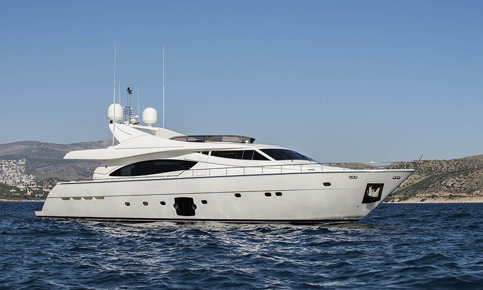 27m Ferretti DAY OFF Yacht Joins the Sales Fleet | Fraser Yachts