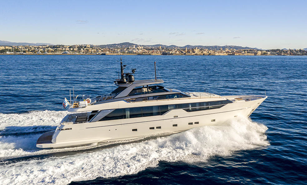 31m Sanlorenzo M/Y MAJOLA Joins the Fraser Sales Fleet | Fraser Yachts