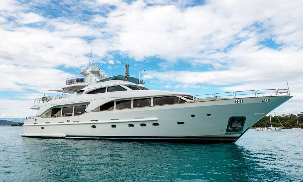 31m/101' NEW STAR Back on the Market | Fraser Yachts