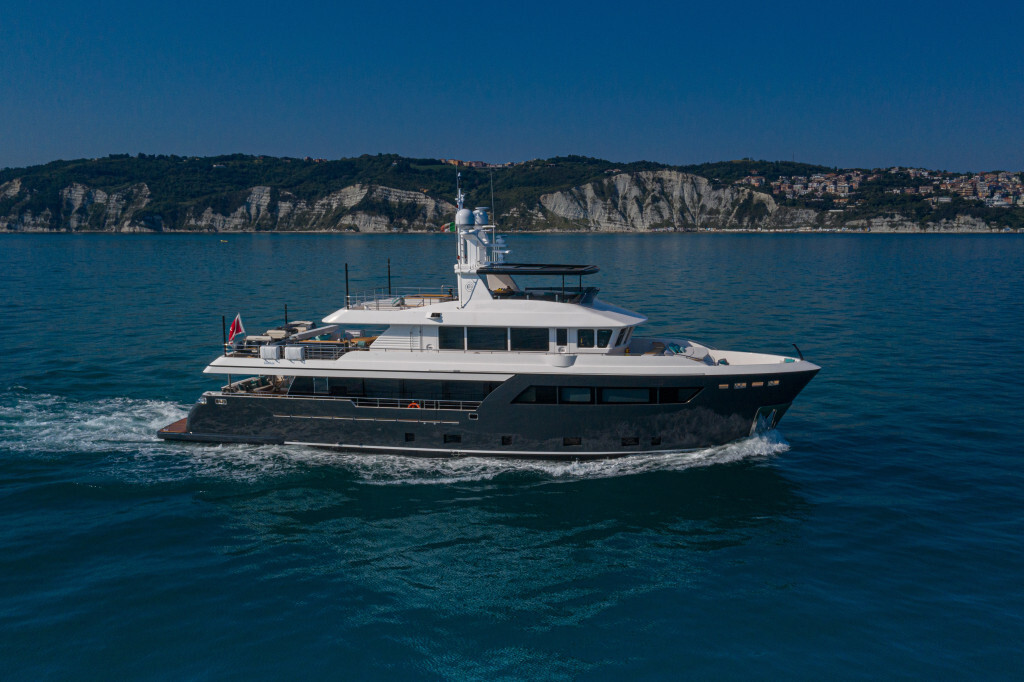 Darwin 102 Sold! | Fraser Yachts