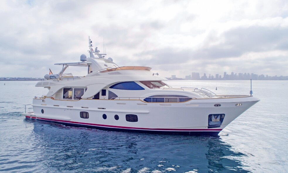 Benetti Legend Legend XOXO For Sale | Fraser Yachts