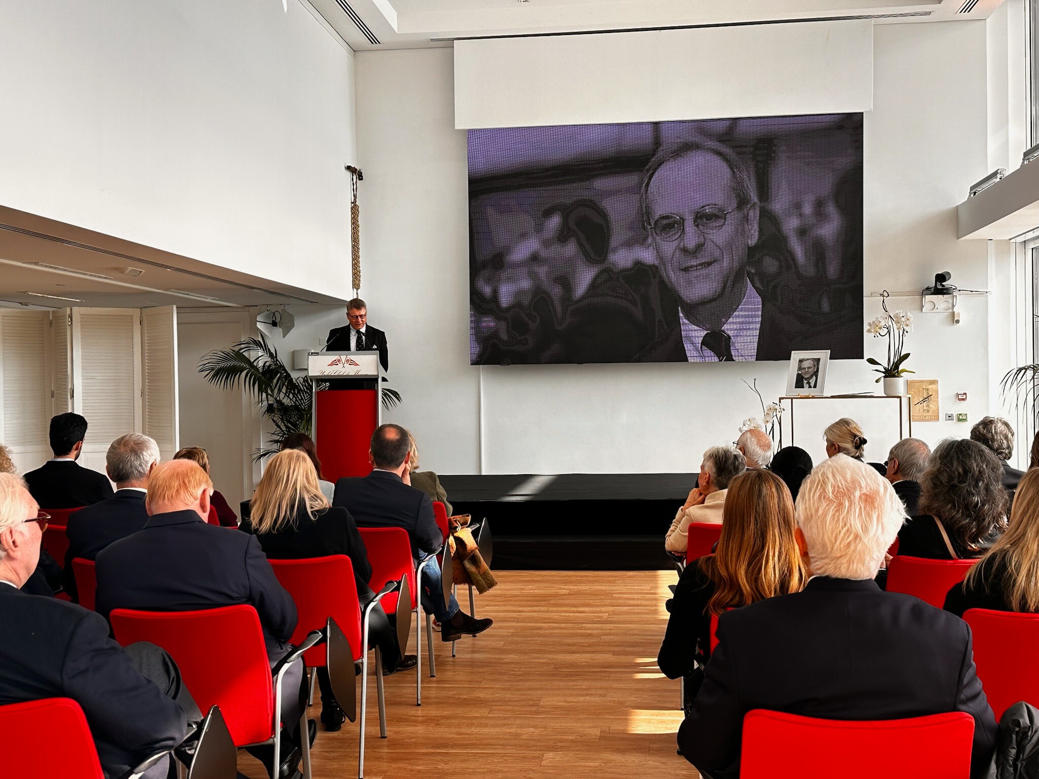 a-tribute-to-carlo-agliardi_fraseryachts-bDBrfNeV.JPG